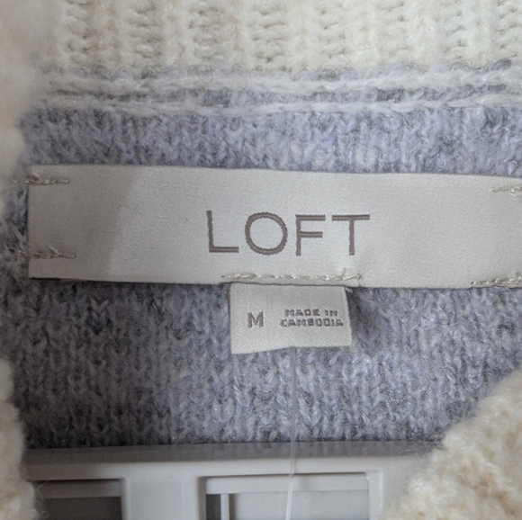 Loft Size Medium NWT Soft Sweater Cream Gray Lavender Loose Turtleneck - Picture 9 of 13